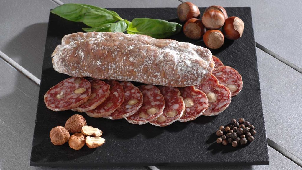 Saucisson sec aux noisettes - Réseau Krill